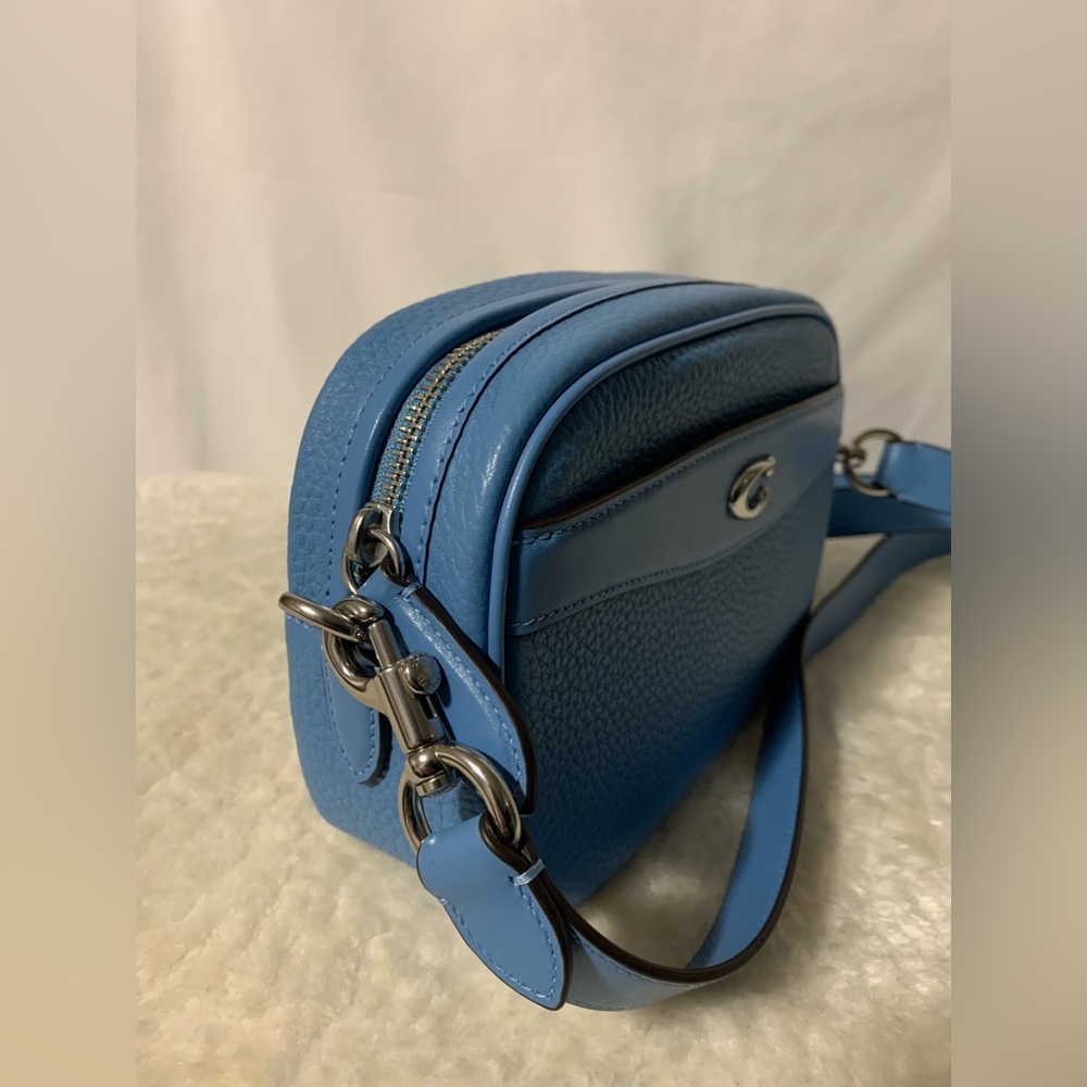 Camera Bag - Picture 2 of 6